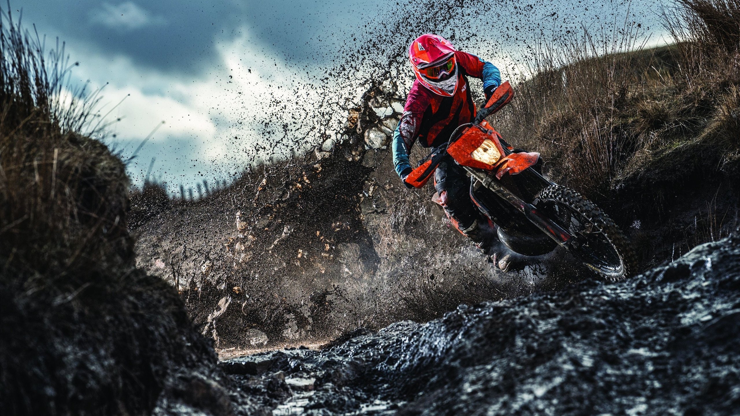 “悬念迭起！比赛悬念在最后一瞬间得到解锁”，没有悬念的比赛