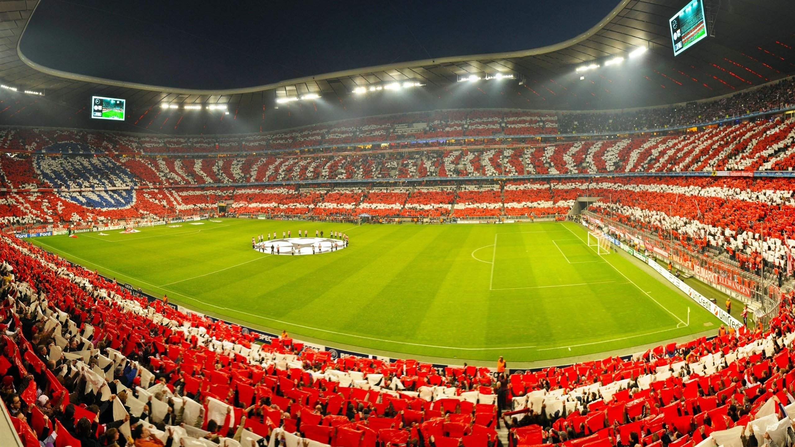 湖人推出“3D战术演练屏”,辅助教练组教学,湖人战术手册